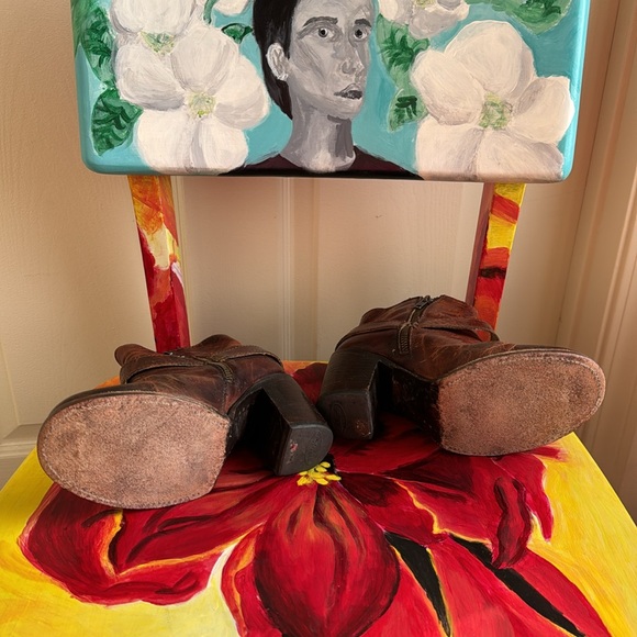 Freebird by Steven Bolo Distressed Leather Boots. 7. - Picture 4 of 6